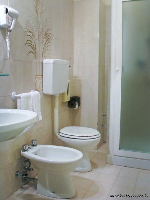 Hotel Spagna Ex Deco Флоренція Номер фото