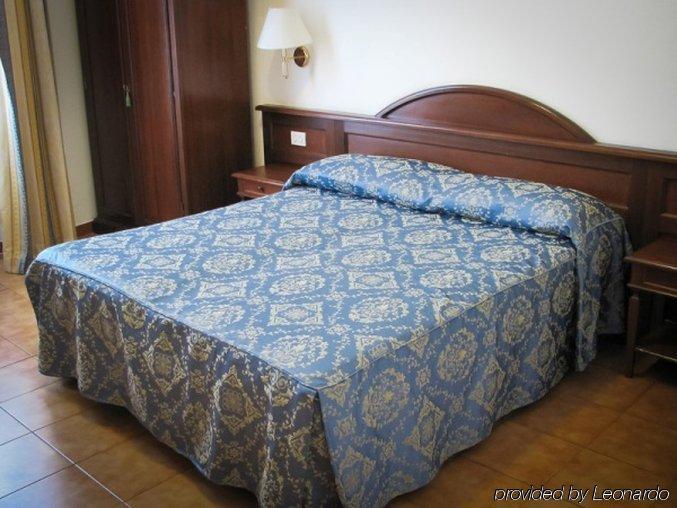 Hotel Spagna Ex Deco Флоренція Номер фото